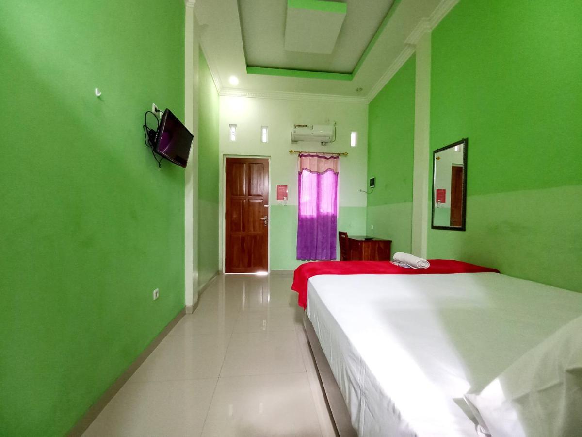 Harmony House Syariah Near Alun Alun Pati Mitra Reddoorz Hotel Exterior photo